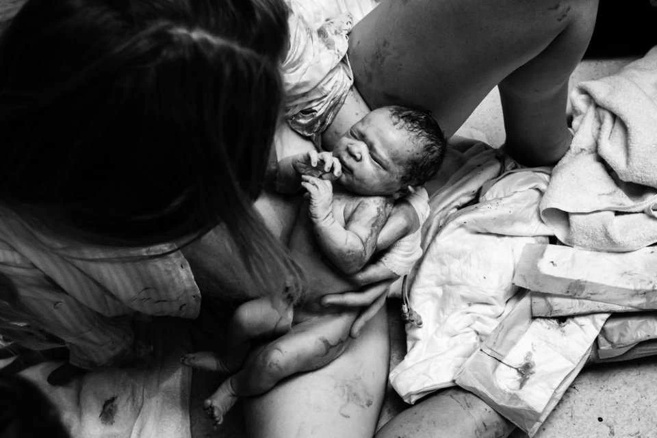 Sara Bresser Birth Photography